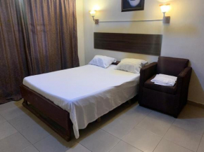 Cornerview Hotel